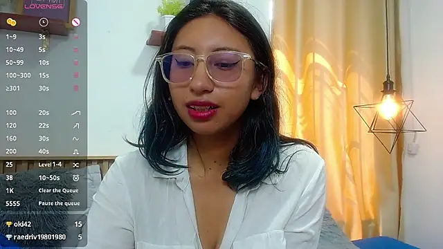 Violet_2003 webcam
