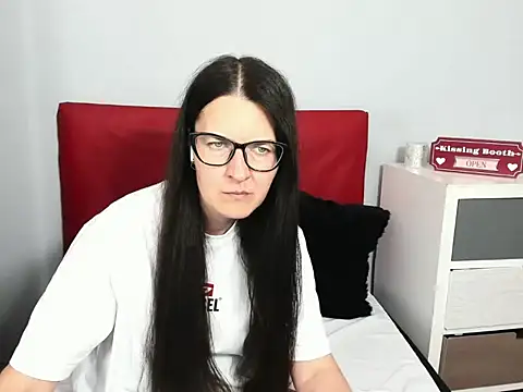 NadiaXlove webcam