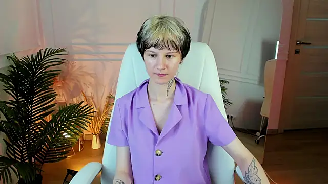 Senpai_Sins webcam