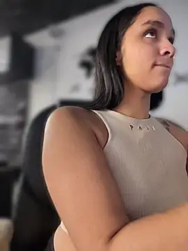 Isabella-Teen