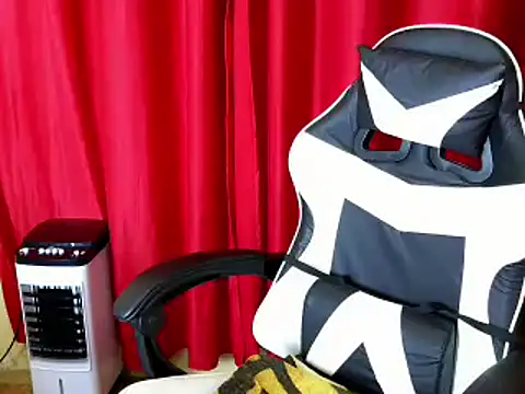 lovelyxmorena webcam