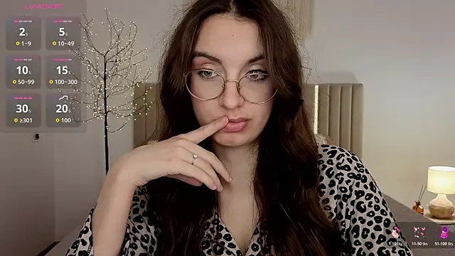 Real_cutie1 webcam