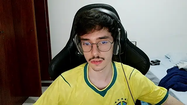 gabrielNovin17cm webcam