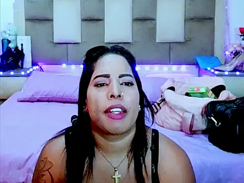indiantopaz694u live cam on StripChat