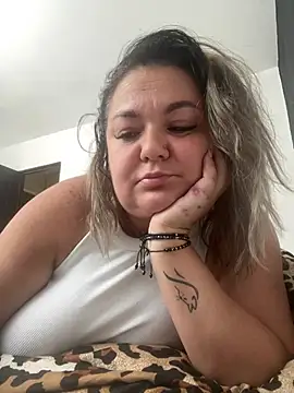 MikyVesela webcam