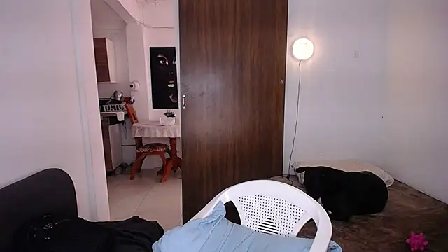 yselahot webcam