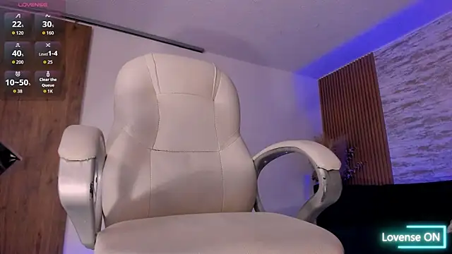 ANGIE-SMITH webcam