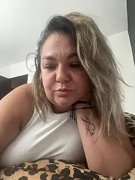 MikyVesela webcam