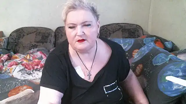 lana555 - Lana555's free webcam - UK Sex Cams