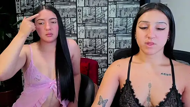 Isa_And_Natasha webcam