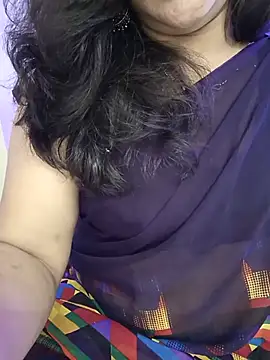 noty_girl2 webcam