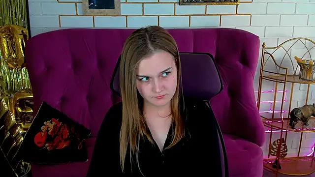 LissaTelor webcam