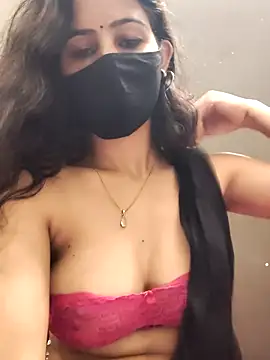 Kanika_76 webcam