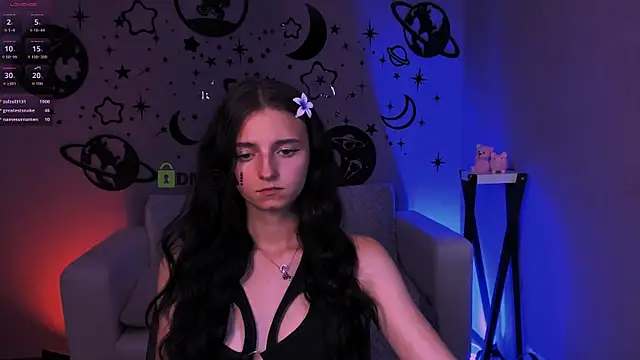 caroline_honeyy webcam
