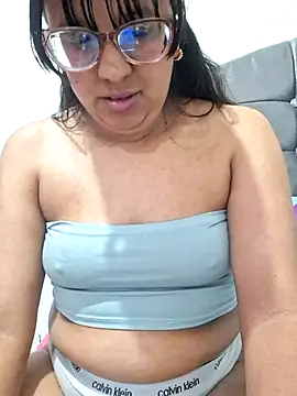 ZaidaWet webcam