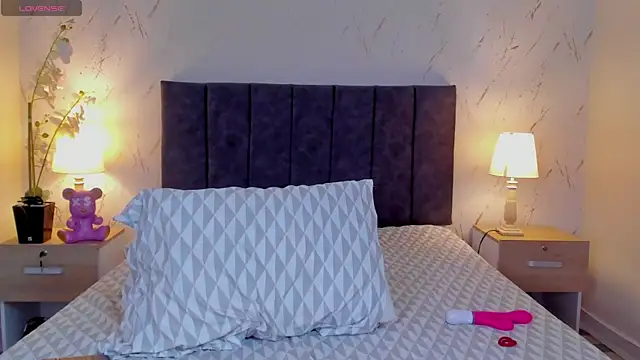 Emilly_Beaumont webcam