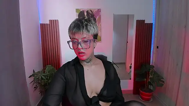 Rebeka-baker webcam