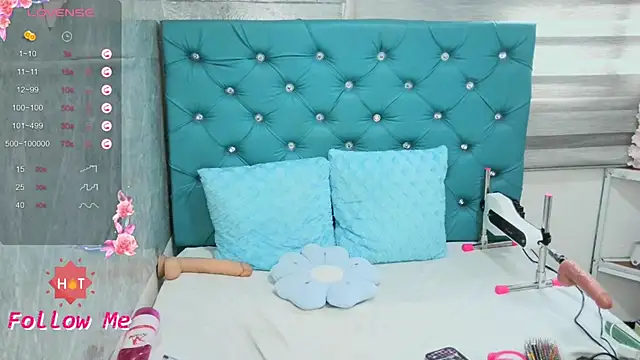 MAARYMOON webcam