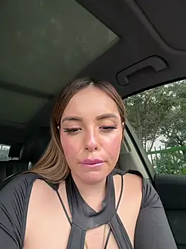 Alirawrz webcam