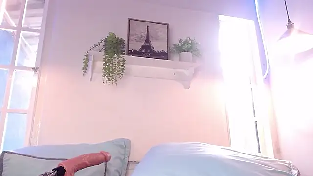 nikkystorm1_ webcam