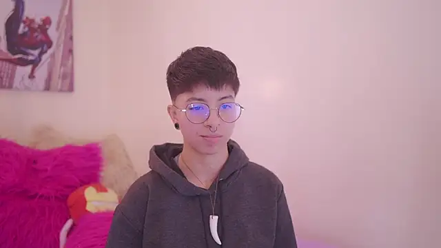 tommy_blue webcam