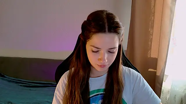KiraVair webcam