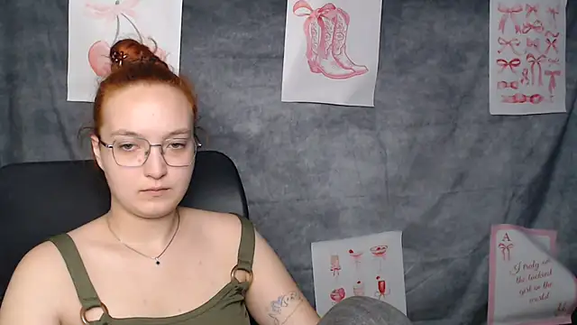 MissAriaa webcam