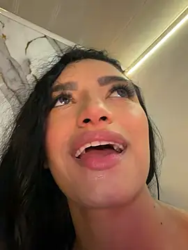 AlinaArgii webcam