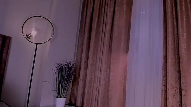 CelesteQueeen webcam