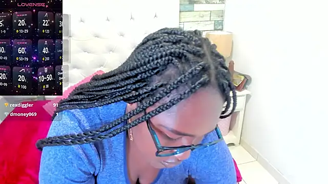 Skylernaomi webcam