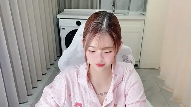 xiaoyugan_cute webcam