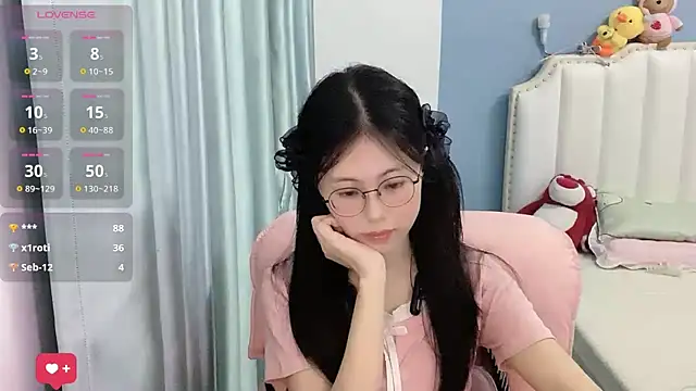Luna-666 webcam