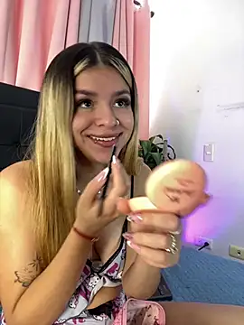 Lyn_pamplon webcam