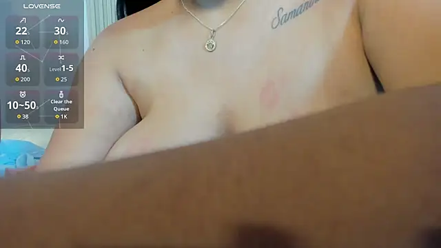 Emmaray33 webcam