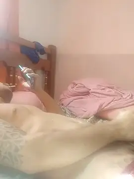 WOLFMANBYPANTHER webcam