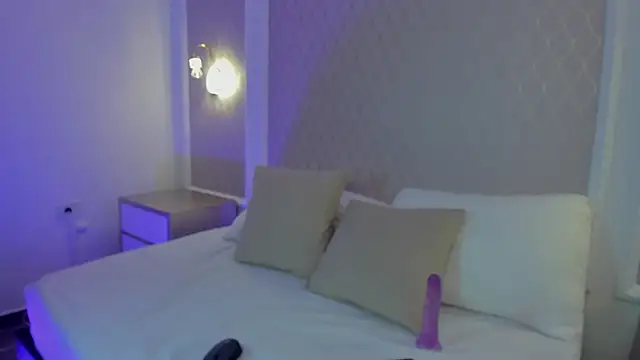 agatha_swam webcam