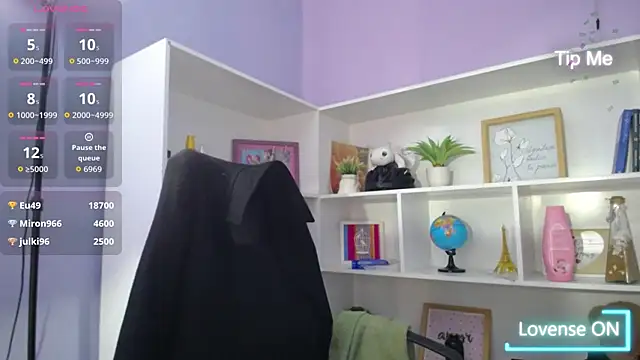 chantal_adams0 webcam
