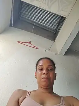 AstridMonroee webcam