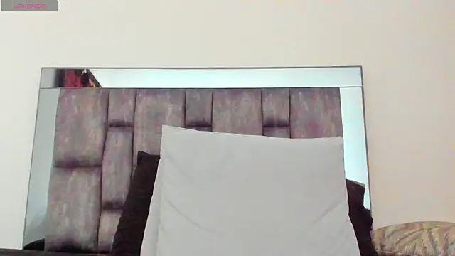 alyssia_ocean webcam