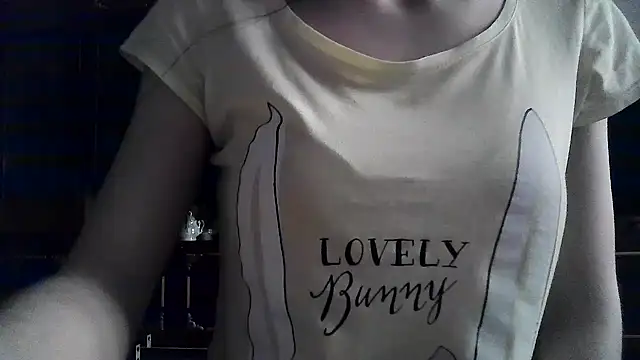 ElizaSwon webcam