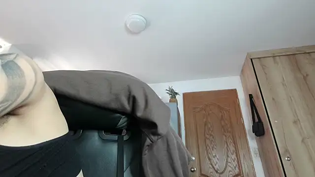 Cutie_Shy_ webcam