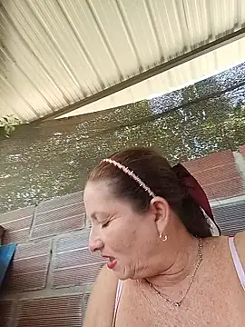 Sexy-Woman-Mature webcam