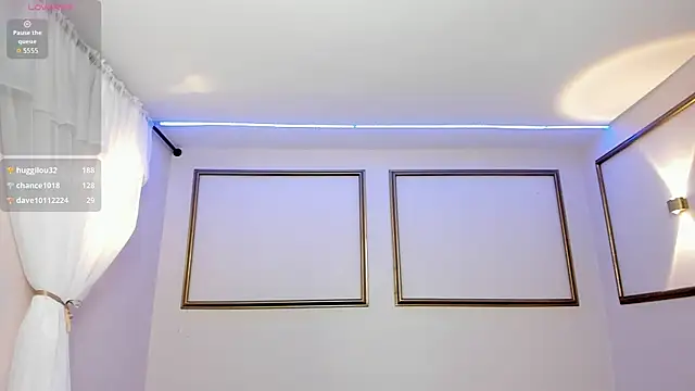 MiaLiore_ webcam