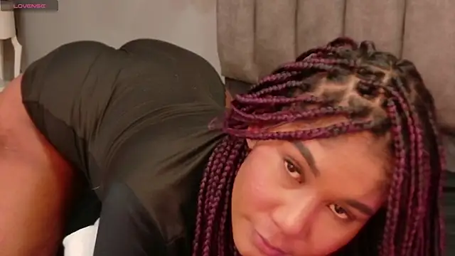 AlissonJamess webcam