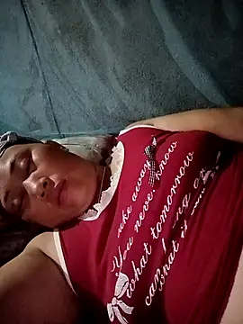 NyloveSquirt webcam