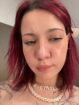 LillyBae Live Web Cam Show