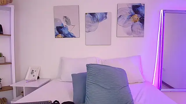 Isabella_Harley webcam