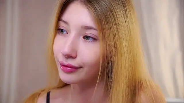 sunnivacovil - SunnivaCovil's free webcam - UK Sex Cams