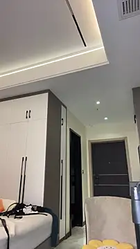 mo-mo-69 webcam
