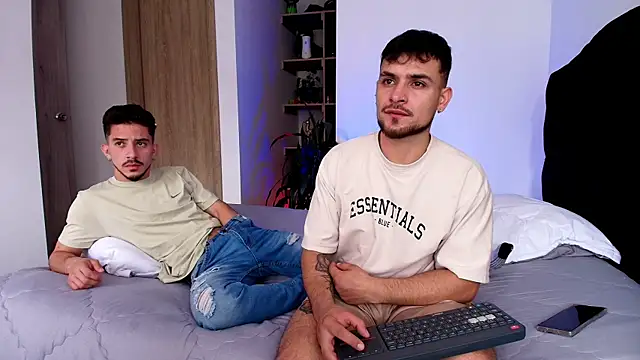 Two_sinzXX Live Web Cam Show